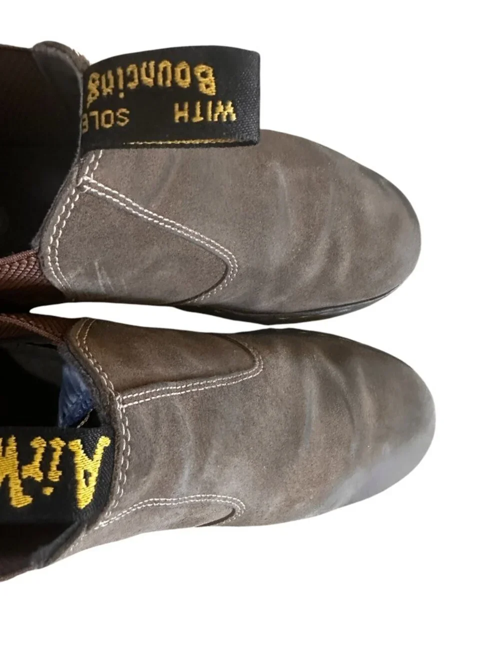 Dr. Martens Hardie II Suede Chelsea Boots Mens 9 Brown workwear Chore Outdoor